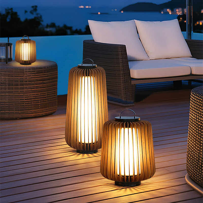 โคมไฟตั้งพื้นเรืองแสง ไฟ LED พ - Solar Garden Light บทวิจารณ์และราคา